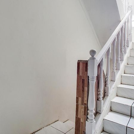Spot On 91117 Sriwijaya Residence Syariah Bandung Exterior foto