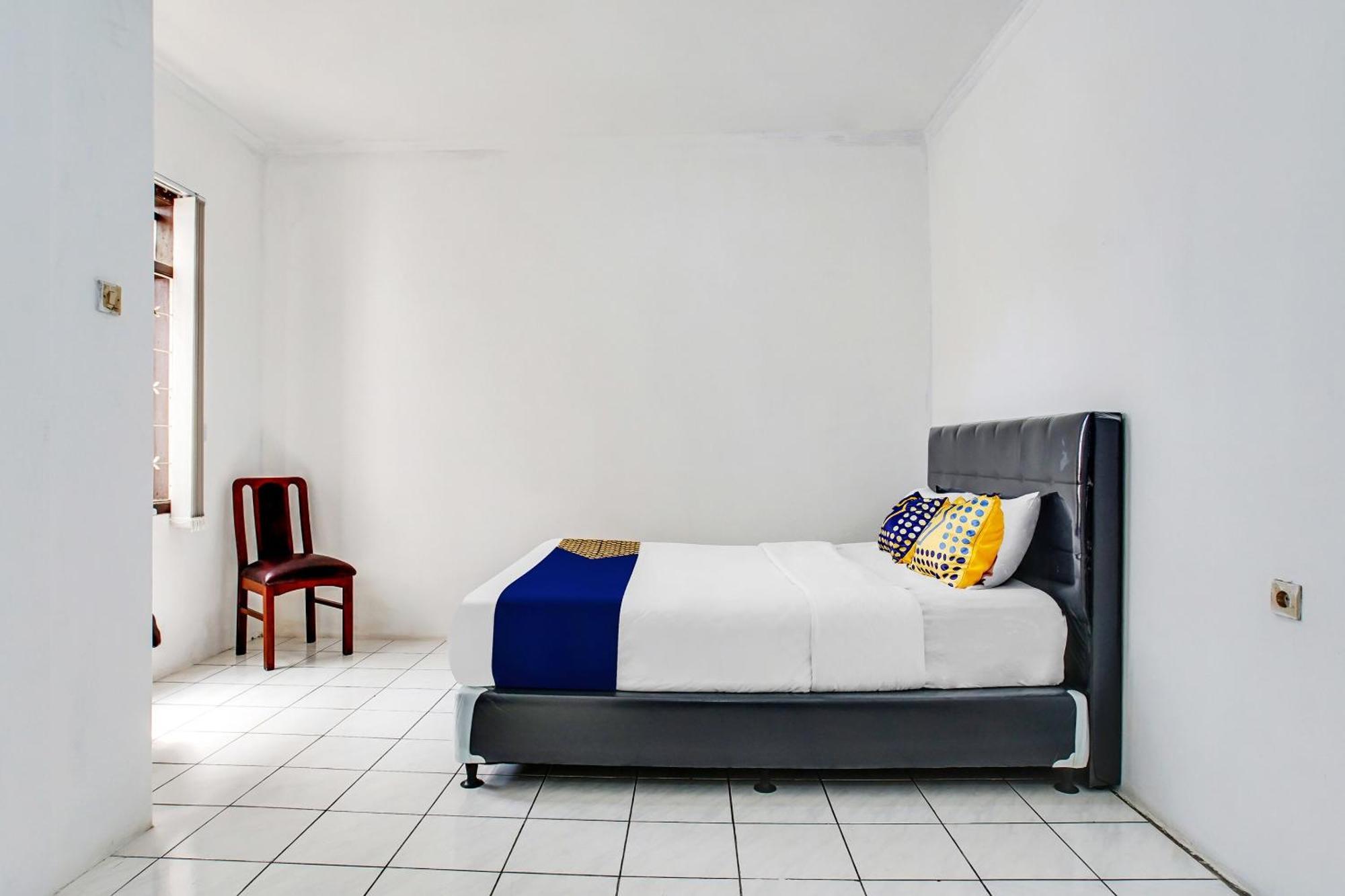 Spot On 91117 Sriwijaya Residence Syariah Bandung Exterior foto