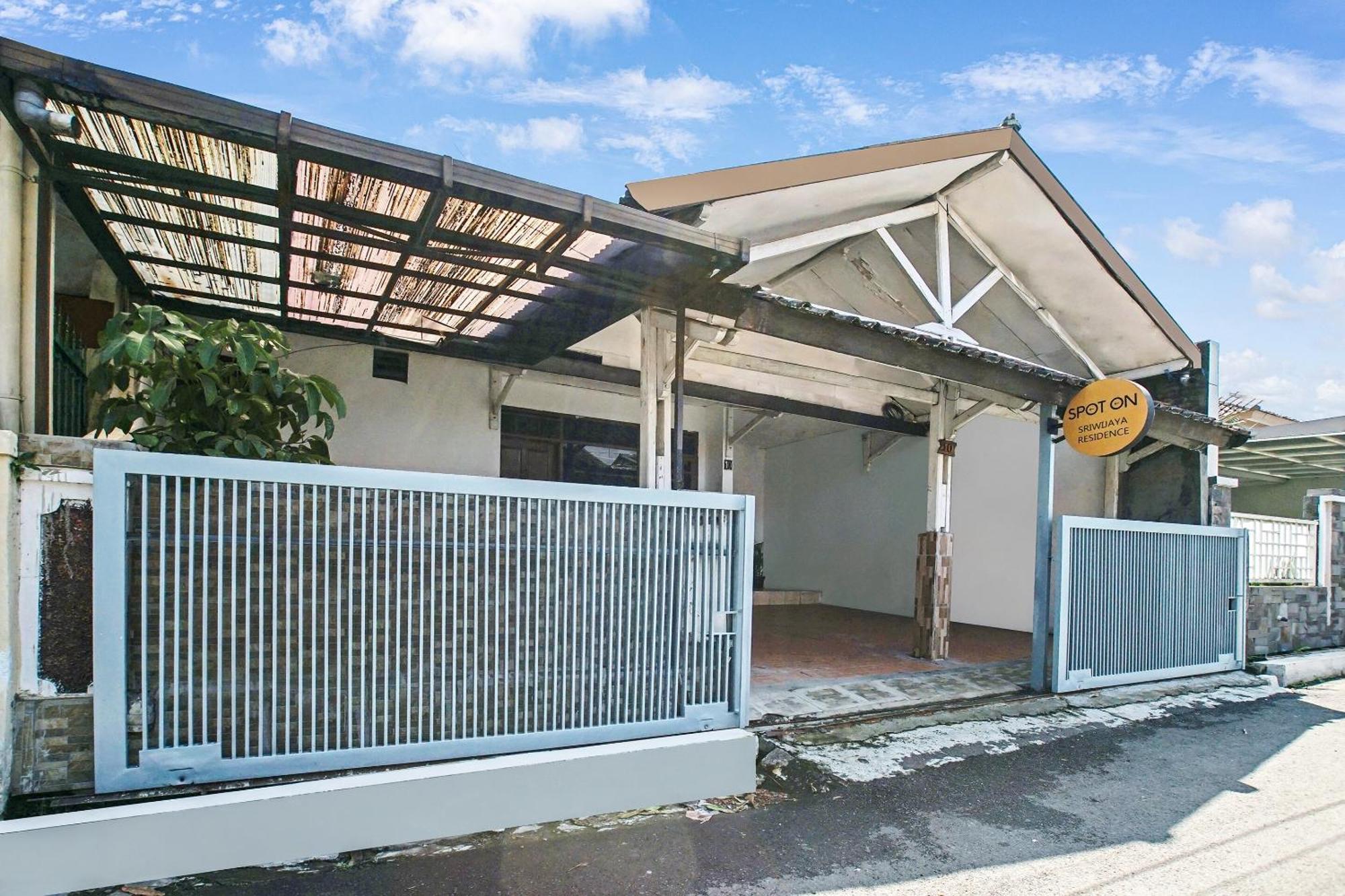 Spot On 91117 Sriwijaya Residence Syariah Bandung Exterior foto